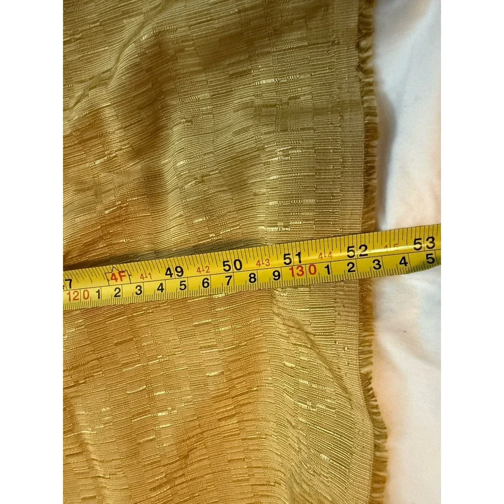 New VTG Embroidered Lines 1.4 yards + Fabric 52